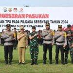 Pangdam I/BB, Letjen TNI Mochammad Hasan bersama Pj Gubsu, Dr Drs Agus Fatoni, MSi, menghadiri apel pergeseran pasukan dalam rangka Pengamanan Tempat Pemungutan Suara (TPS) Pilkada Serentak Tahun 2024 Provinsi Sumatera Utara bertempat di Lapangan Sepak Bola Ditsamapta Polda Sumut