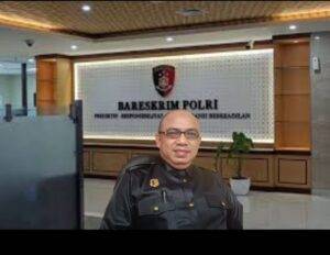 Haidar Lakoro, S.Pd Sh MH CLSDP, CCLP. Pemred Bhayangkara Indonesia