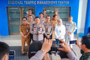 MRR00927_1640