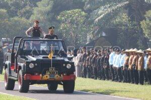 hut-ke-79-bhayangkara-di-polda-jawa-timur-1ixrt-dom