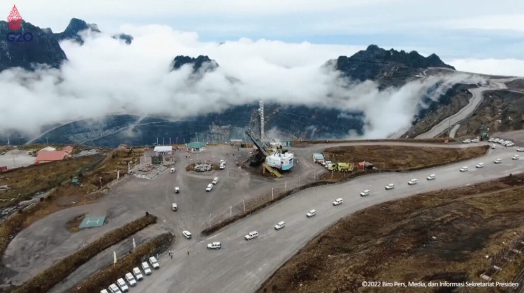 f232dd5b-ccf0-493a-b316-bff7f99bb7c3