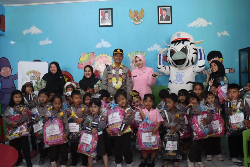 WhatsApp Image 2025-10-15 at 16.35.08