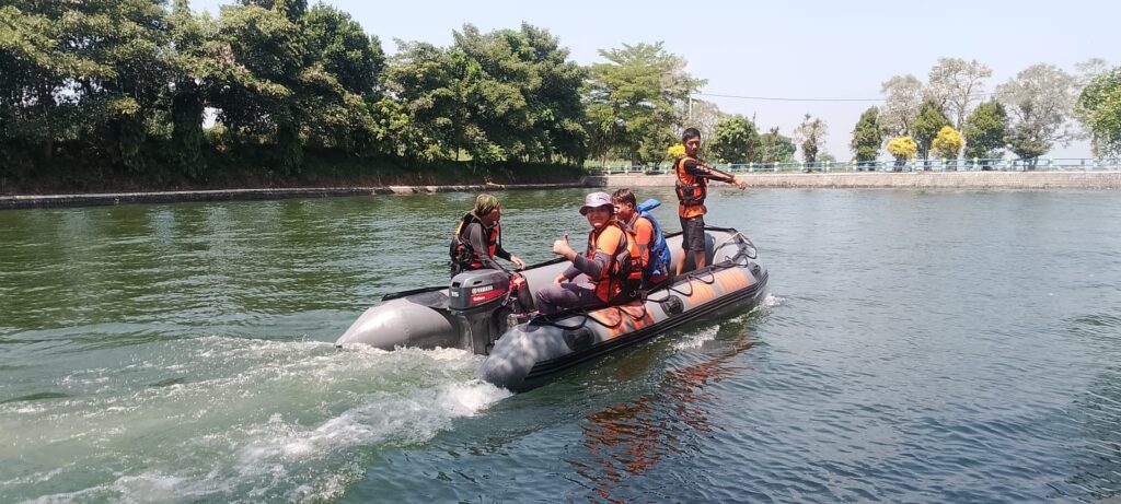 WhatsApp Image 2025-10-18 at 10.04.36