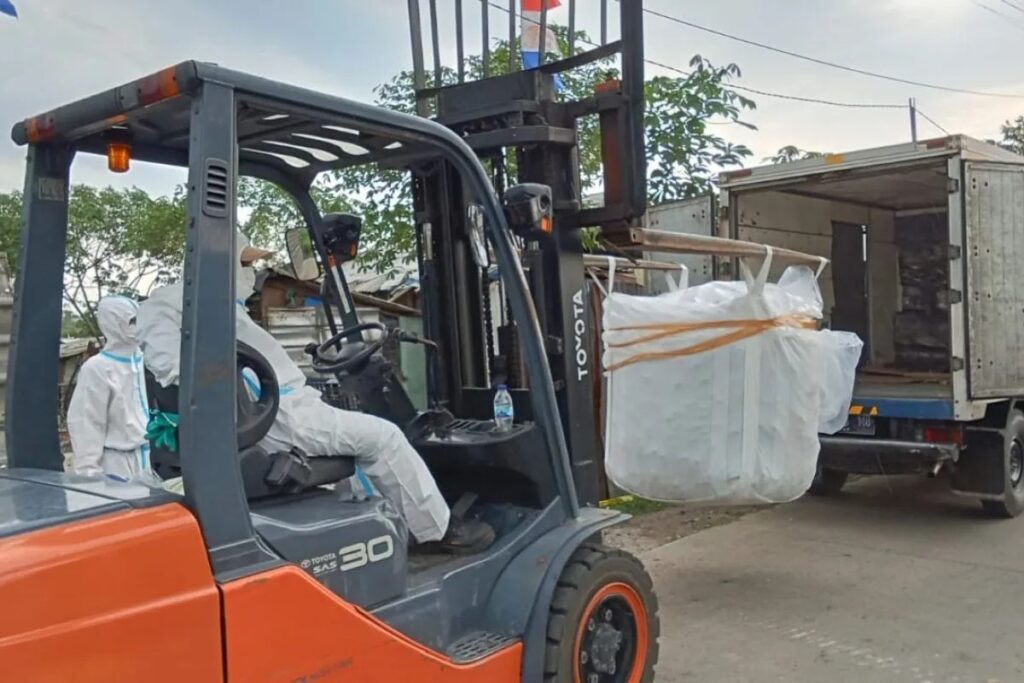 image - 2025-10-03T232513.934