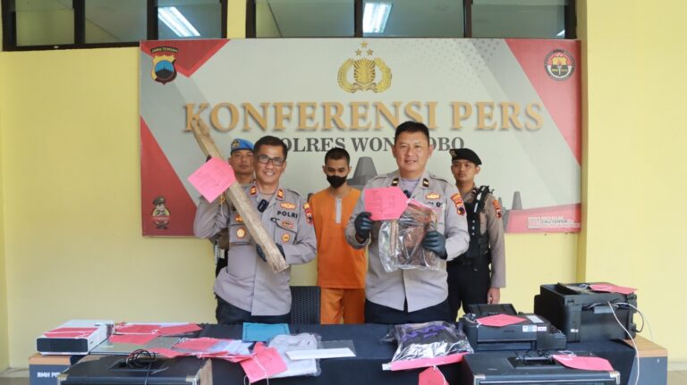 WhatsApp Image 2025-11-27 at 12.00.44