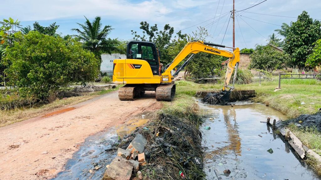 WhatsApp Image 2025-12-10 at 18.34.48