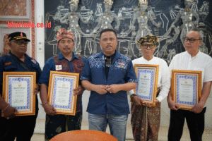 b9bdb350-b357-41c8-abe3-2d652cc9_533135