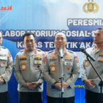 b495b2be-bfe8-4c44-ae93-da5c2b8932f4_986205